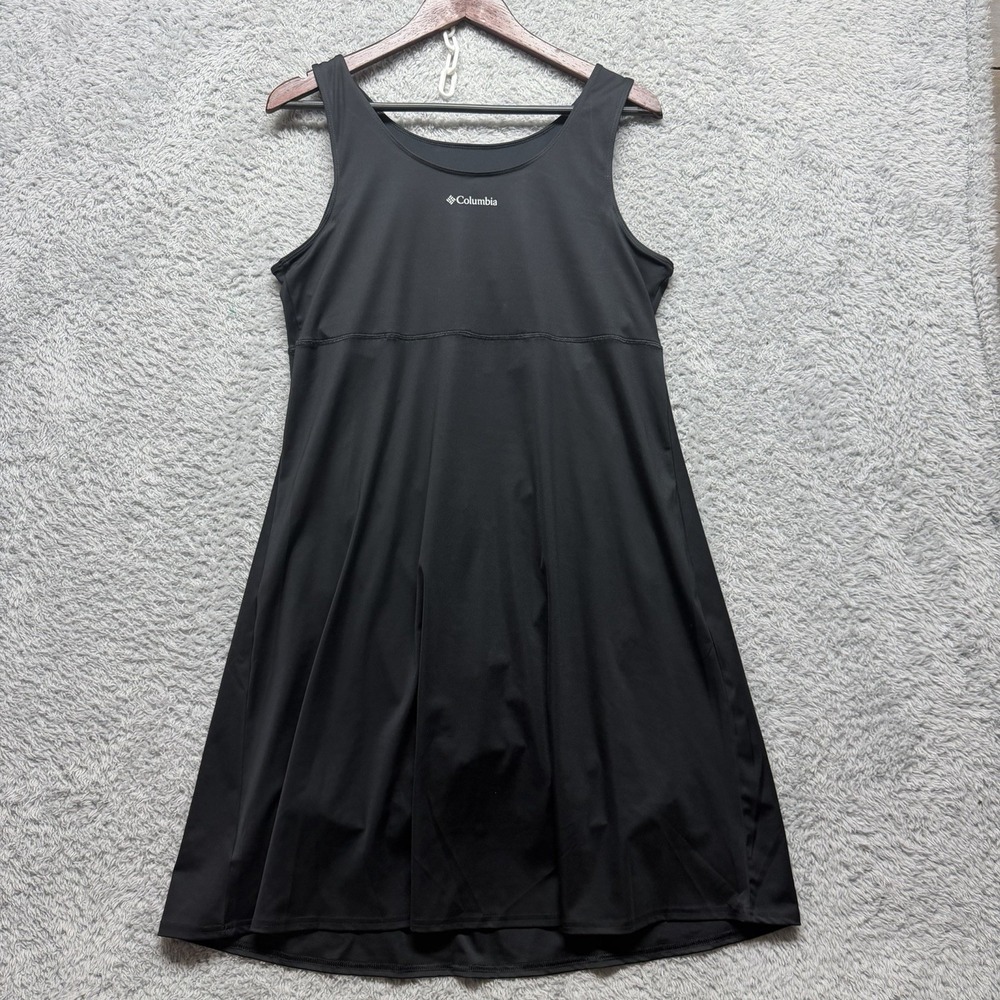 Columbia Boundless Trek Dress Womens Large Black Shelf Bra Built In Shorts